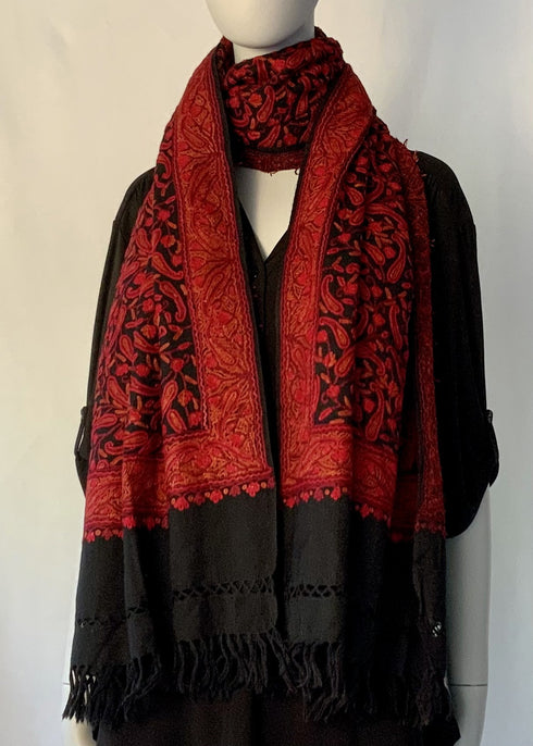 Hand Embroidered All Over Aari Chilli Pattern